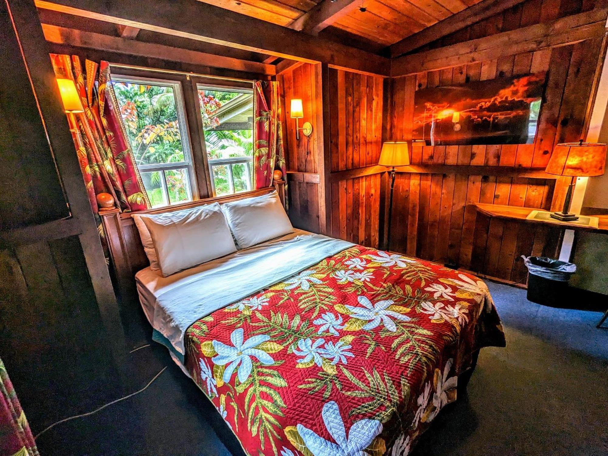 Kehena Mauka Nui Club Lgbtqia+ Clothing Optional Bed & Breakfast Pahoa ภายนอก รูปภาพ