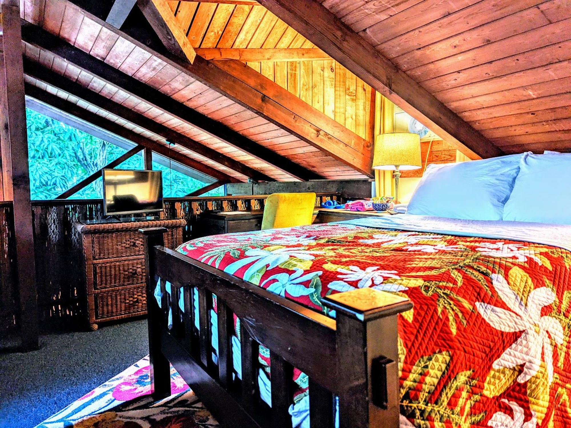 Kehena Mauka Nui Club Lgbtqia+ Clothing Optional Bed & Breakfast Pahoa ภายนอก รูปภาพ