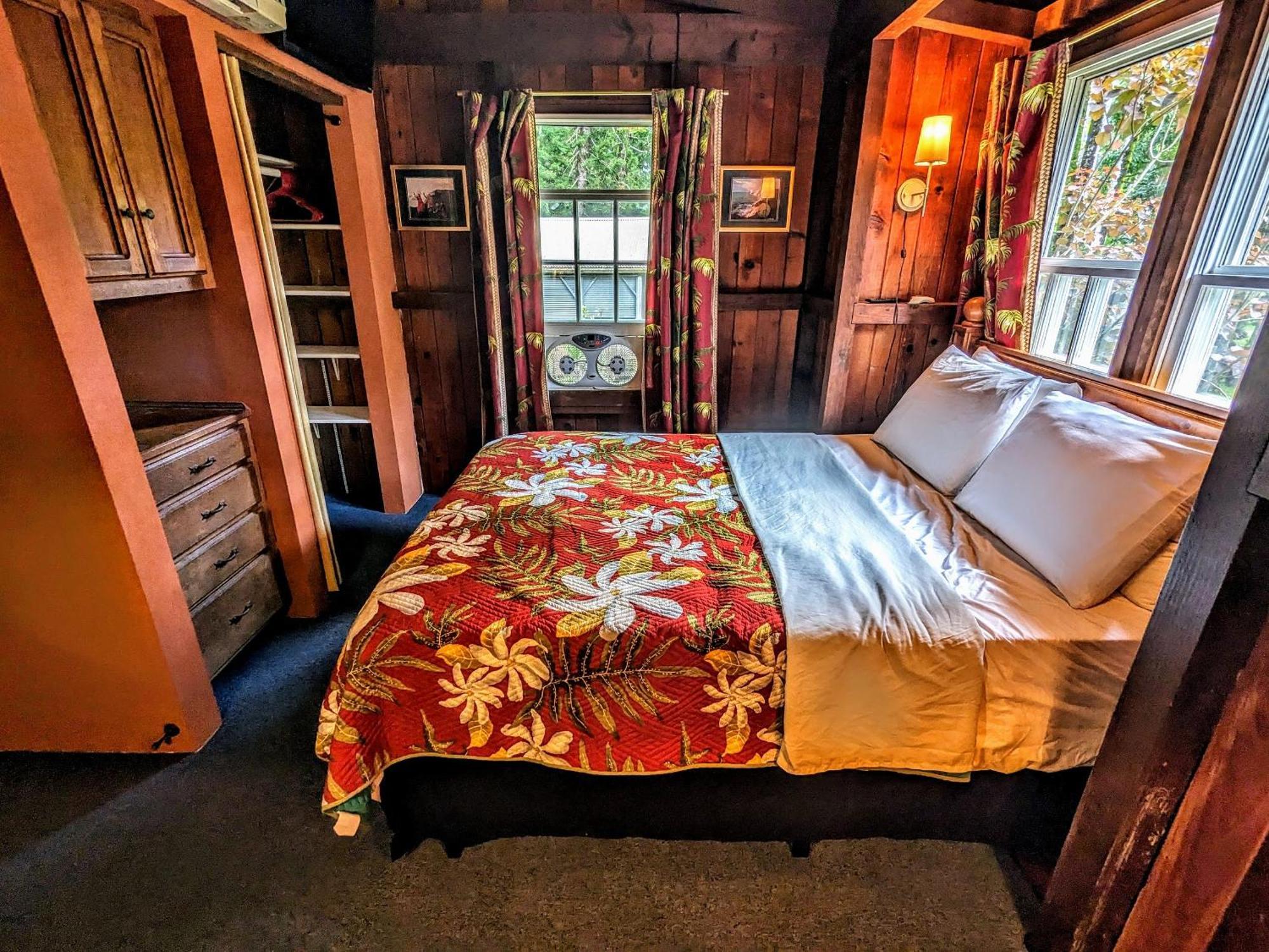 Kehena Mauka Nui Club Lgbtqia+ Clothing Optional Bed & Breakfast Pahoa ห้อง รูปภาพ